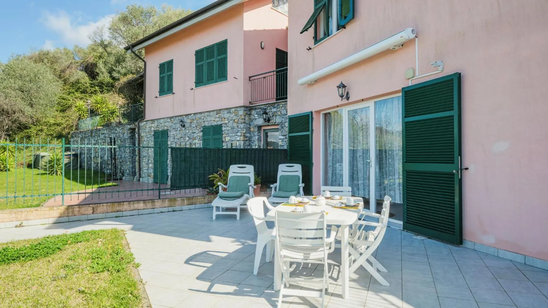 Apartment Casa Di Moneglia By Interhome